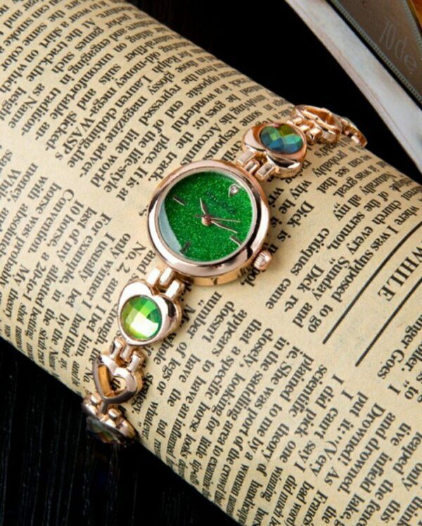 ساعة نسائية مرصعة ملونة Discolored quartez watch